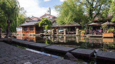 思源电气之后又生事端，蓝色光标证代“怼”基金经理